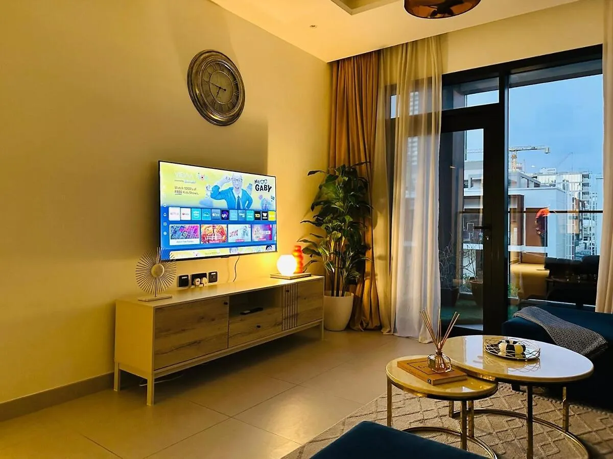 Peaceful 2 Bed Oasis Suite In Jvc Dubaï Émirats arabes unis