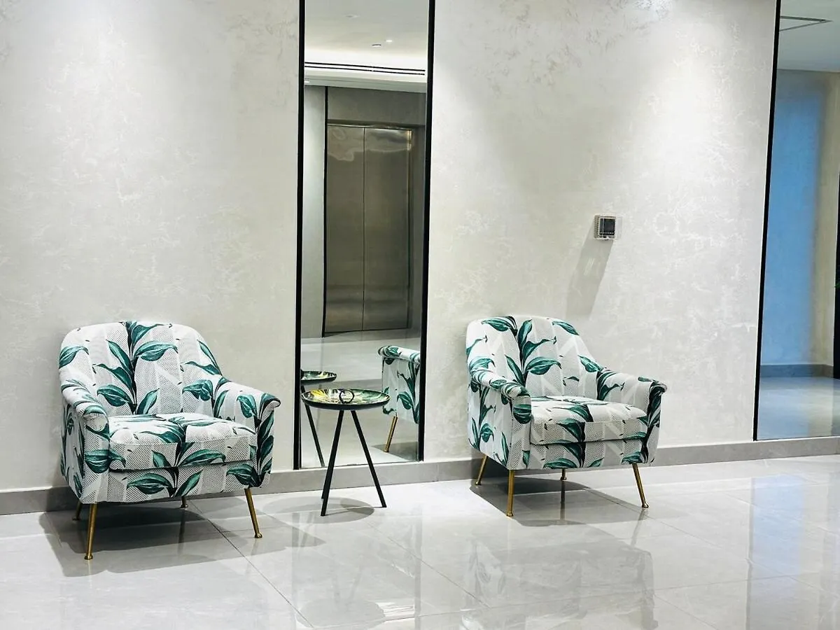 Peaceful 2 Bed Oasis Suite In Jvc Dubaï Émirats arabes unis