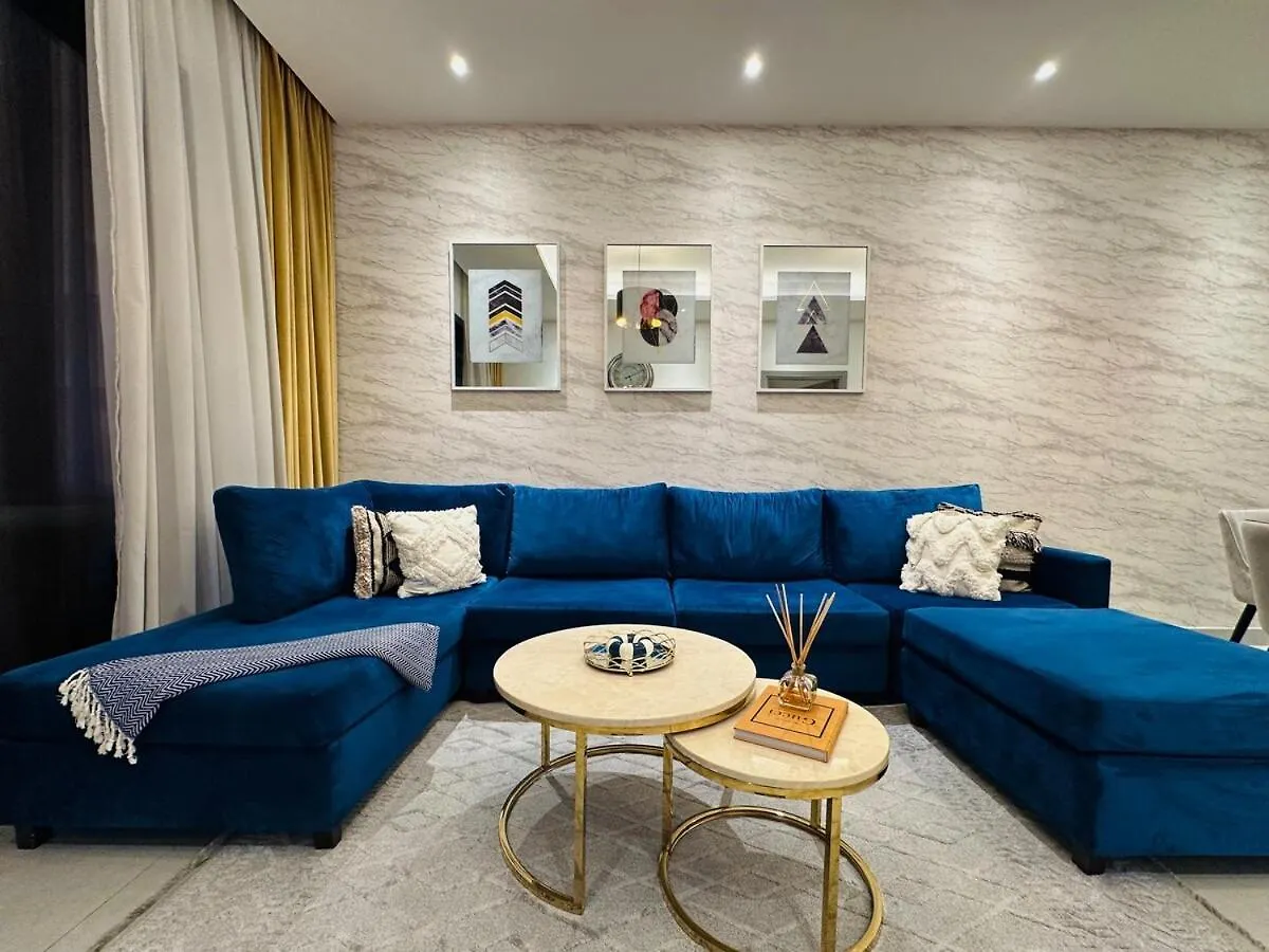 Peaceful 2 Bed Oasis Suite In Jvc Dubaï