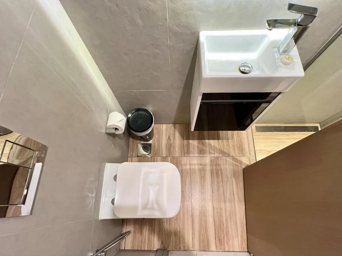 Peaceful 2 Bed Oasis Suite In Jvc Dubai Förenade Arabemiraten